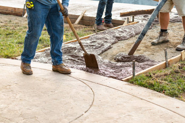 Best Concrete Sidewalk Installation in Robins, IA